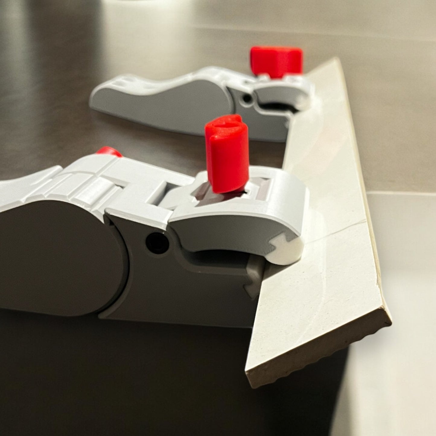 🔥Pinzas Tic & Tac x3 para Alicatadores – Posicionador Corte Bisel 45° & Sujeción Formato Pequeño