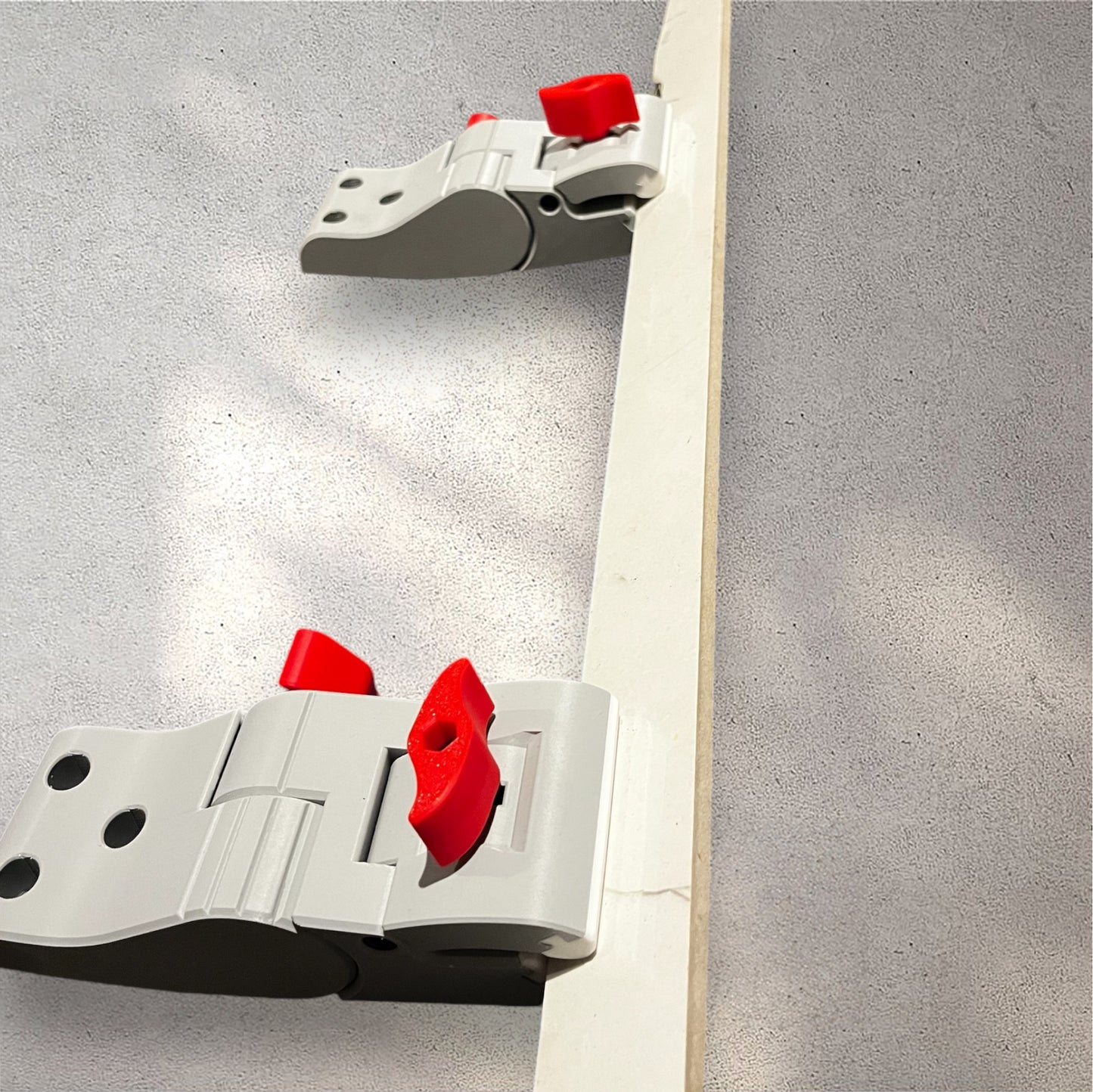 🔥Pinzas Tic & Tac x3 para Alicatadores – Posicionador Corte Bisel 45° & Sujeción Formato Pequeño