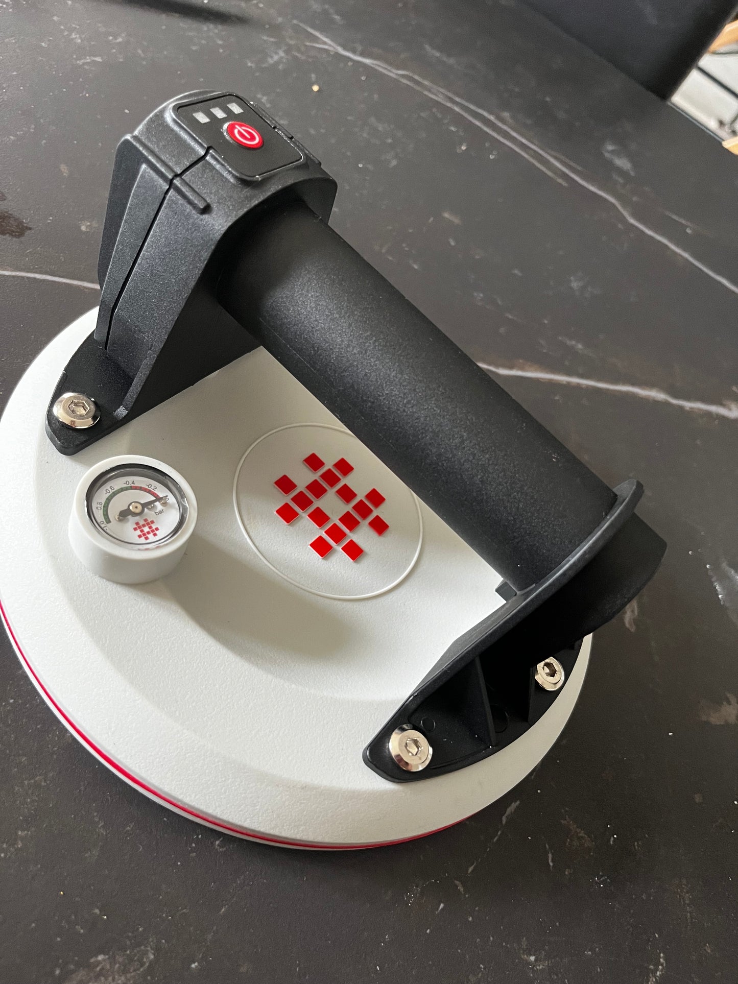 🔥Ventosa Elettrica Professionale 2.0 con Manometro – 200mm, 140kg – Piastrelle, Vetro, Marmo 🧱🪟