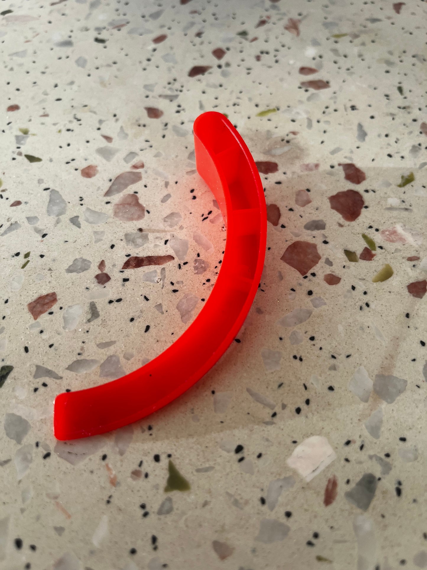 🔥Pack 100 Rote Keile – Präziser Abstand & Ergonomisch Fliesen